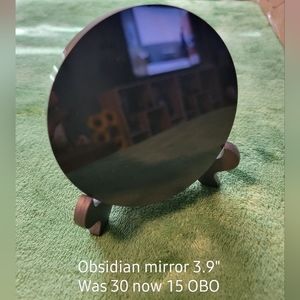 Obsidian mirror